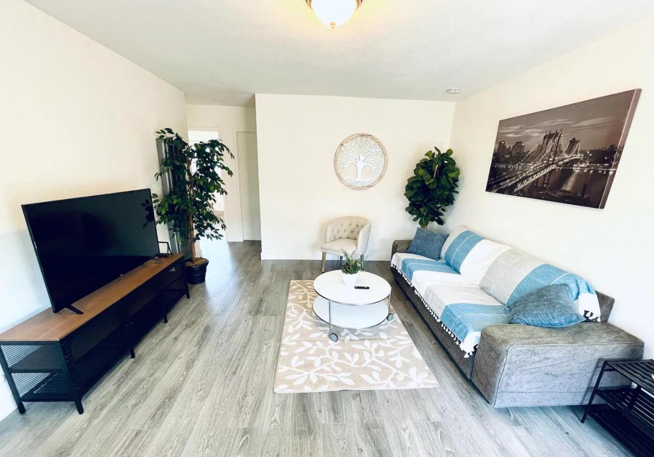2Br Apt With Brand New Super Quite Ac, Washer, Dryer, Free Ev Station, Free Parking In Cupertino Сънивейл Екстериор снимка