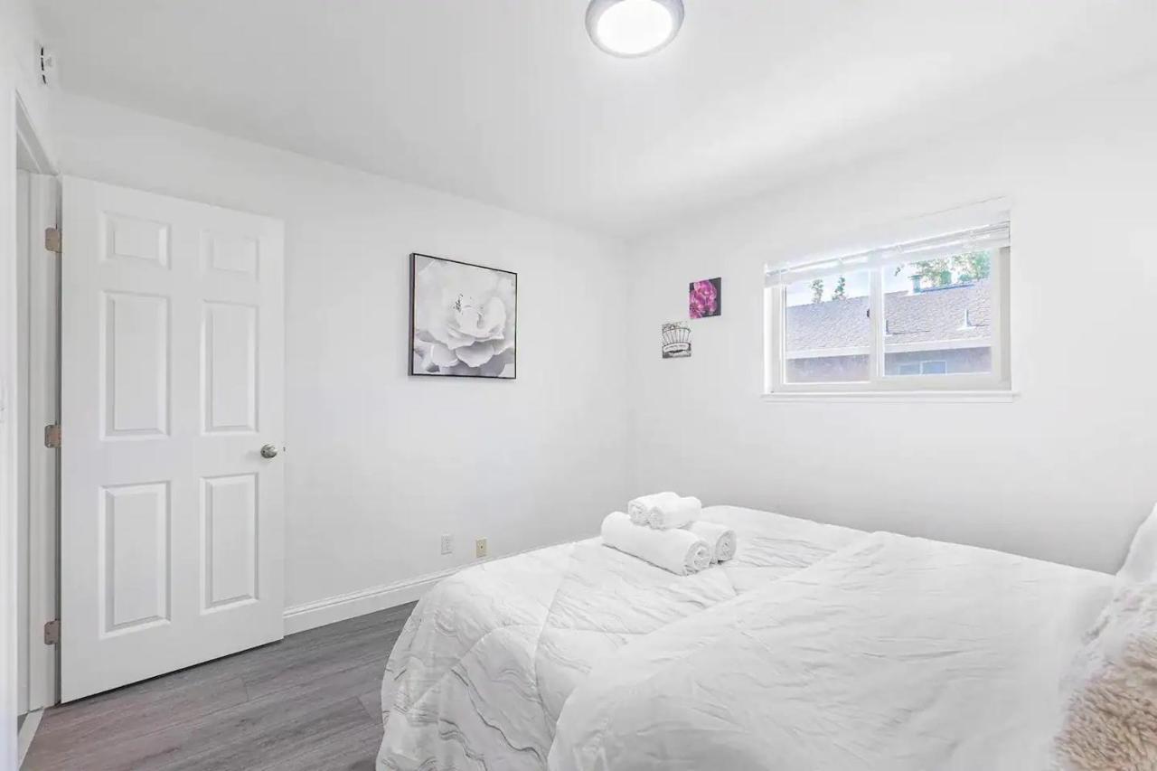 2Br Apt With Brand New Super Quite Ac, Washer, Dryer, Free Ev Station, Free Parking In Cupertino Сънивейл Екстериор снимка