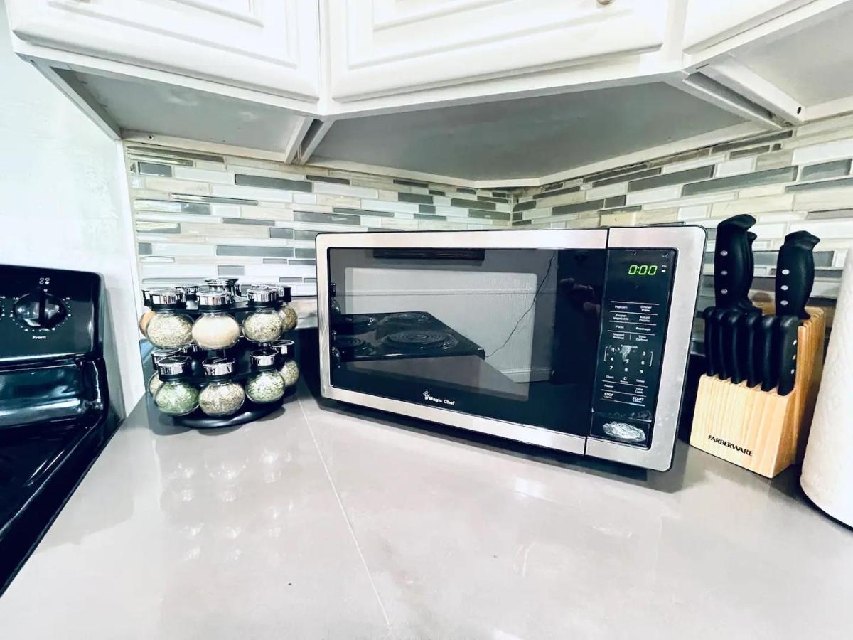 2Br Apt With Brand New Super Quite Ac, Washer, Dryer, Free Ev Station, Free Parking In Cupertino Сънивейл Екстериор снимка