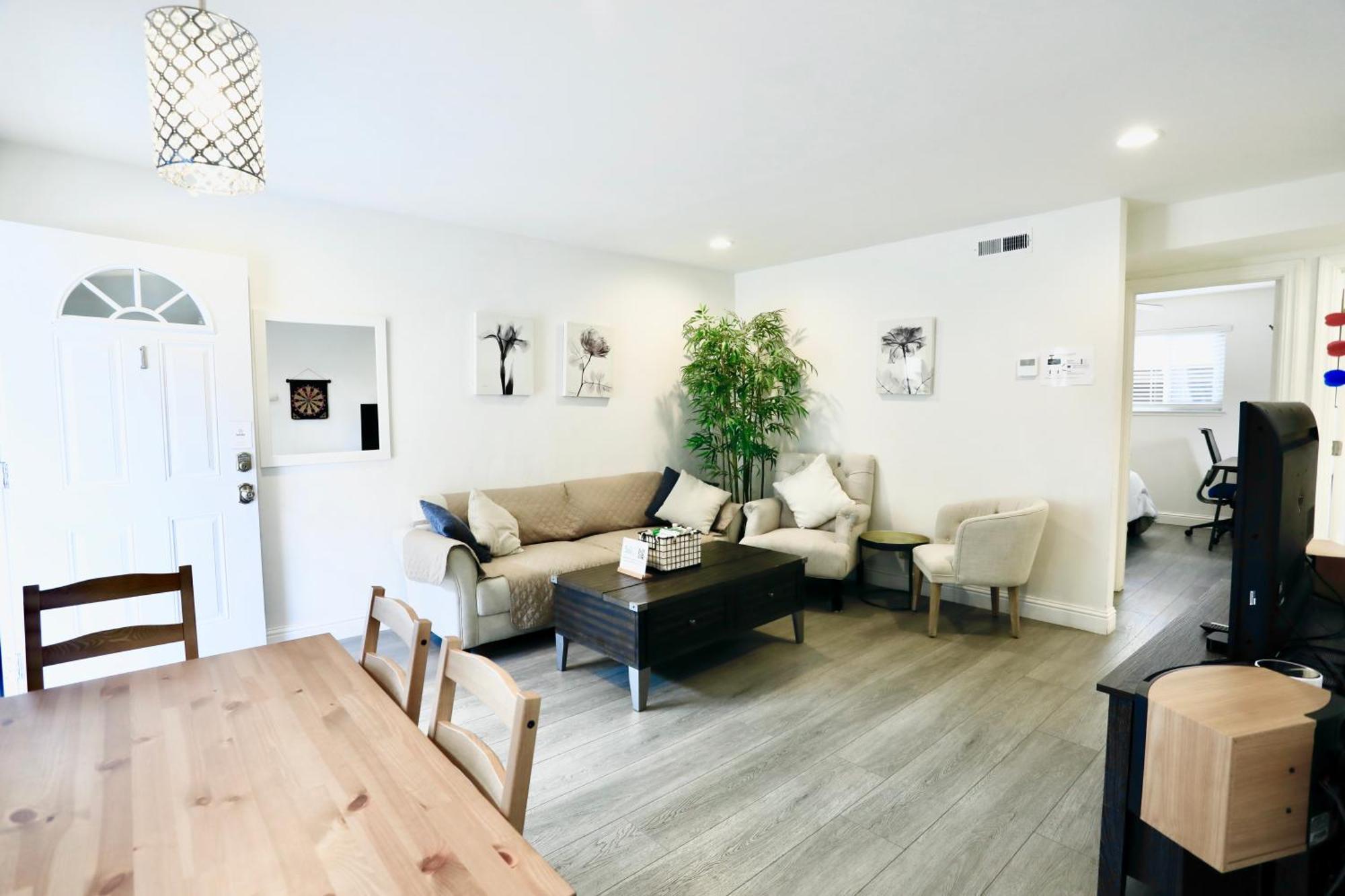 2Br Apt With Brand New Super Quite Ac, Washer, Dryer, Free Ev Station, Free Parking In Cupertino Сънивейл Екстериор снимка